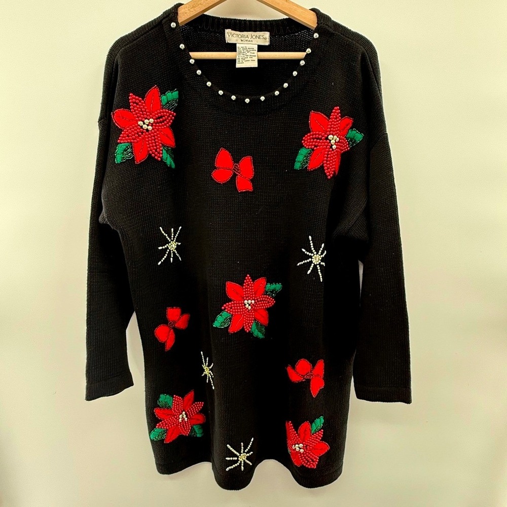 Beaded Poinsettia Christmas Sweater 1X Black‎ Embellished Holiday Knit Top